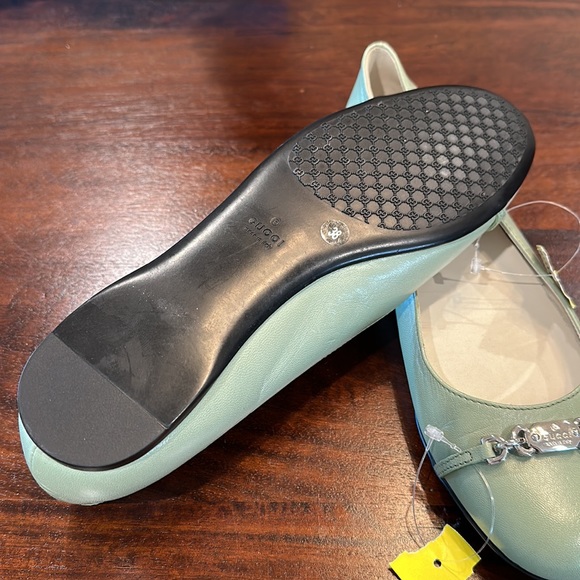 GUCCI pistachio green flats - Picture 4 of 6